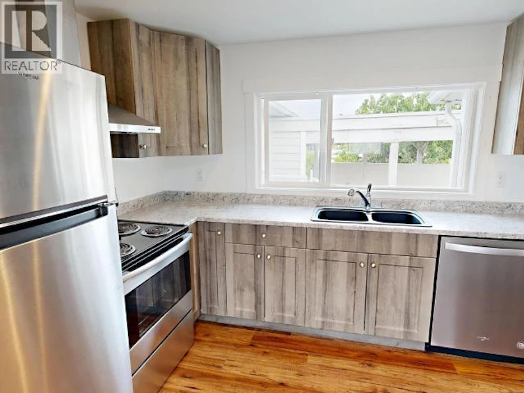 4535 Fernwood Avenue, Powell River, BC, V8A 3L4 - 6