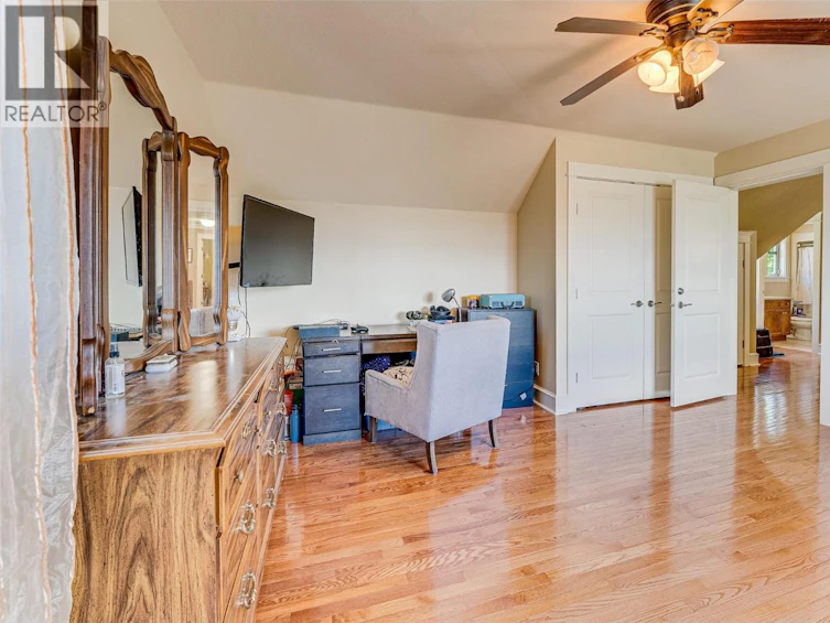 677 Cypress Drive, Coldstream, BC, V1B 3Y5 - 41