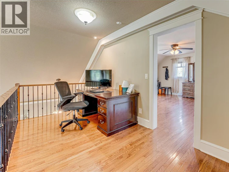 677 Cypress Drive, Coldstream, BC, V1B 3Y5 - 38