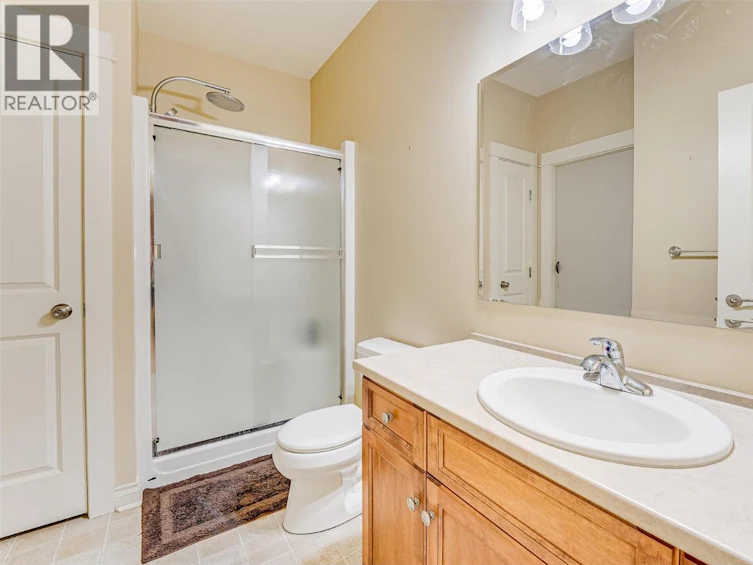 677 Cypress Drive, Coldstream, BC, V1B 3Y5 - 57
