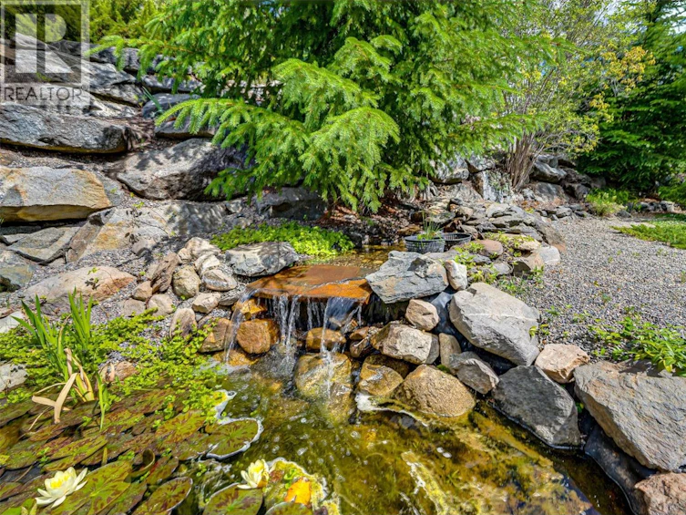677 Cypress Drive, Coldstream, BC, V1B 3Y5 - 83