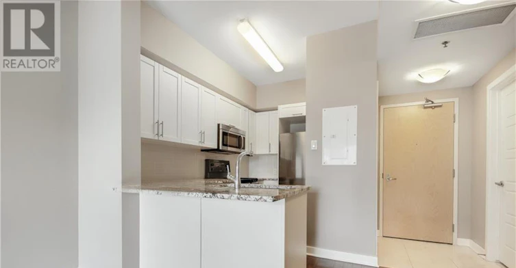 611-300 Lett Street, Ottawa, ON, K1R 0A8 - 6