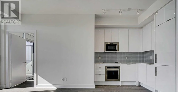 1210-181 Bedford Road, Toronto, ON, M5R 0C2 - 9