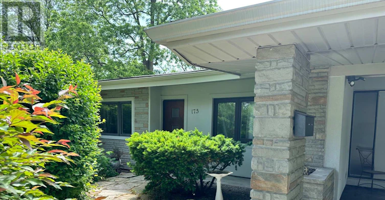 175 Davidson Drive, Vaughan, ON, L4L 1M2
