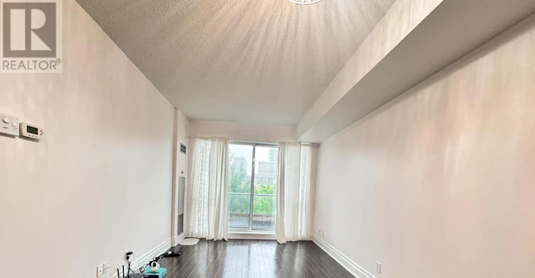 318-39 Upper Duke Crescent, Markham, ON, L6G 0B8 - 14