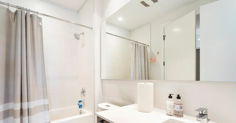 203-13929 105 Boulevard, Surrey, BC, V3T 5R9 - 12