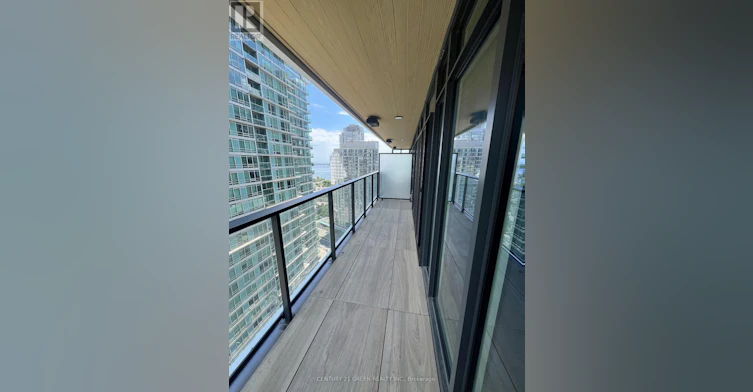 2303-1 Concord Cityplace Way, Toronto, ON, M5V 0T5 - 5