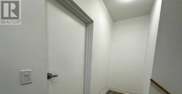 C103-5299 7 Highway, Vaughan, ON, L4L 0J1 - 5