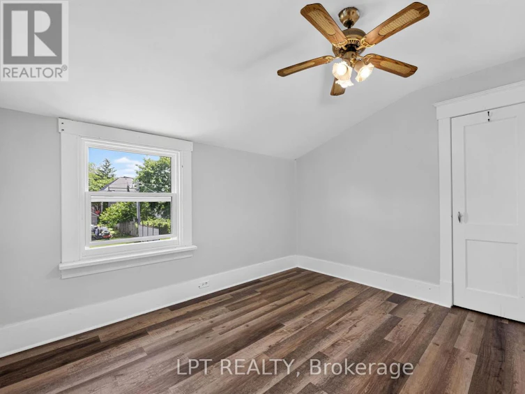 38 Main Street N, Huron East, ON, N0K 1W0 - 21