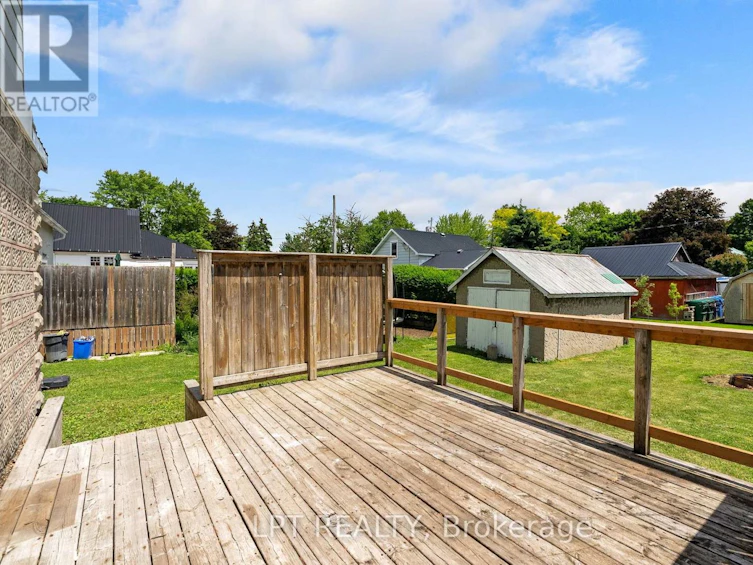 38 Main Street N, Huron East, ON, N0K 1W0 - 30