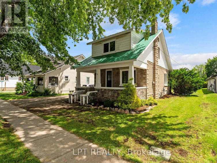 38 Main Street N, Huron East, ON, N0K 1W0 - 3