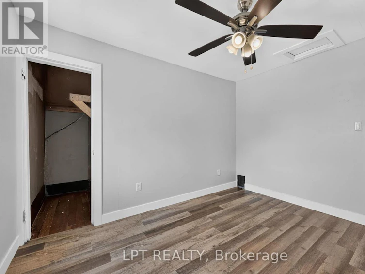 38 Main Street N, Huron East, ON, N0K 1W0 - 24
