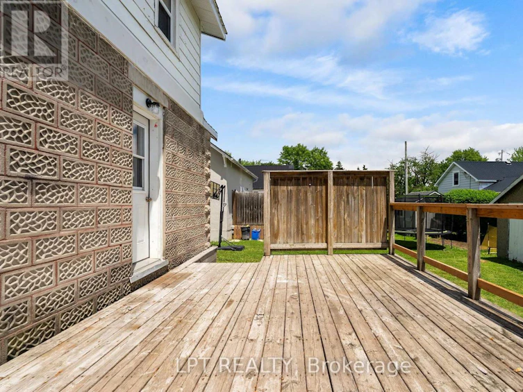 38 Main Street N, Huron East, ON, N0K 1W0 - 29