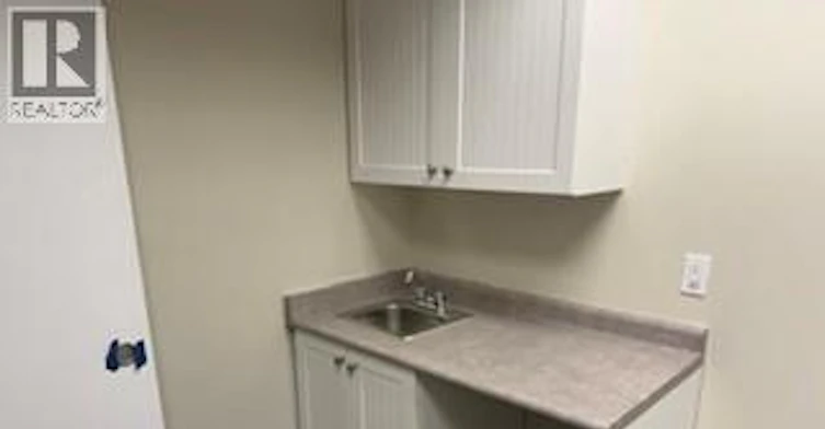 2-200 Lorraine Avenue N, Kitchener, ON, N2B 3T4 - 2