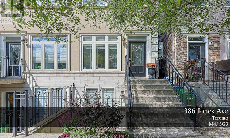 386 Jones Avenue W