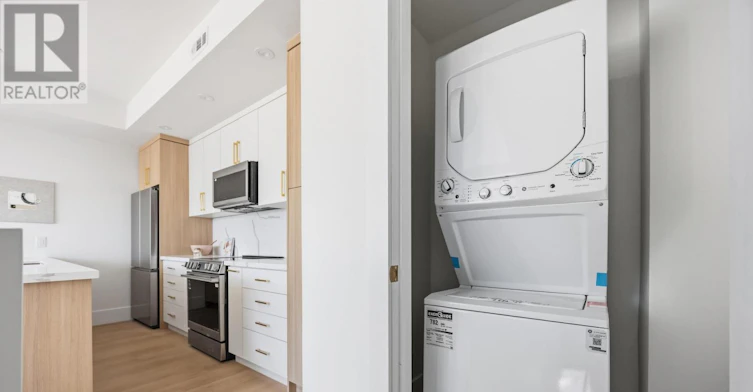 D-102 Boultbee Avenue, Toronto, ON, M4J 1B3 - 5