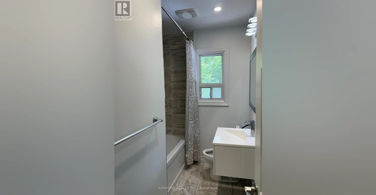 2076 Constance Drive, Oakville, ON, L6J 2V7 - 9
