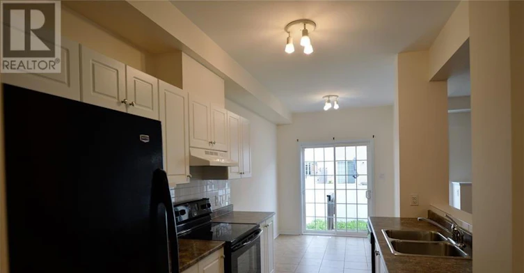 567 Ashbourne Crescent, Ottawa, ON, K2J 0P5 - 7
