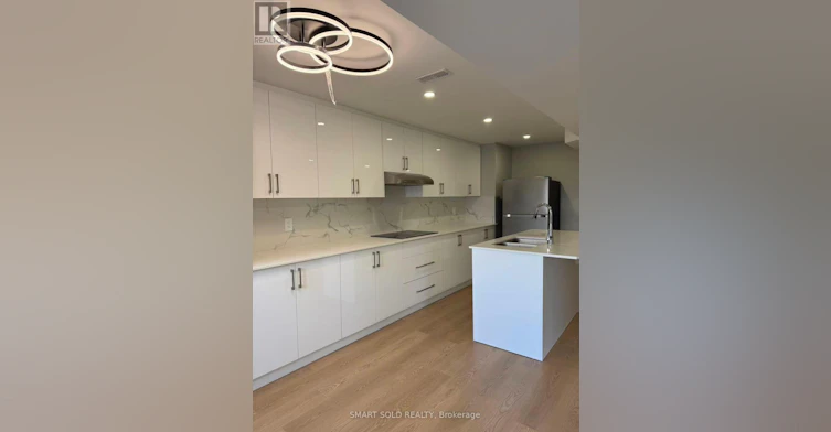 382 Boundary Boulevard, Whitchurch-Stouffville, ON, L4A 5E2