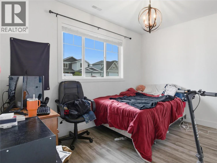 1568 Emerald Drive, Kamloops, BC, V2E 0C4 - 19