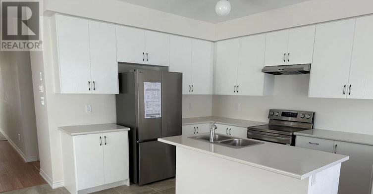 34 Durham Avenue, Barrie, ON, L9S 2Z8 - 7