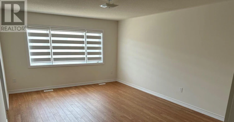 34 Durham Avenue, Barrie, ON, L9S 2Z8 - 18