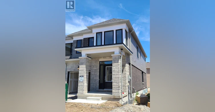 34 Durham Avenue, Barrie, ON, L9S 2Z8