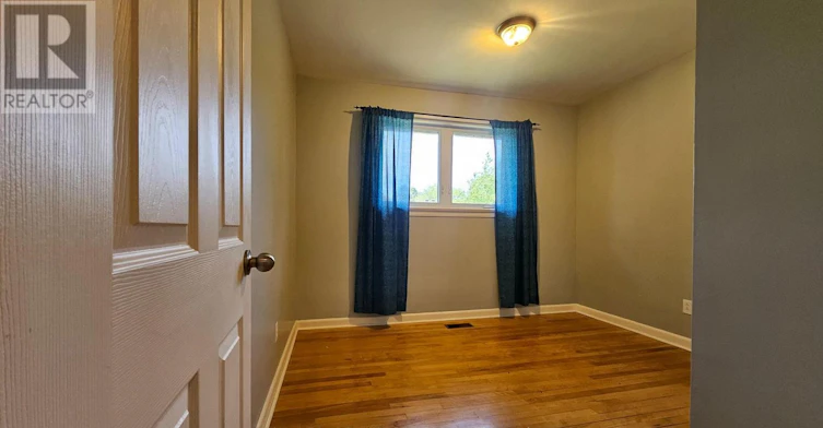 1764 Gage Crescent, Ottawa, ON, K2C 0Z9 - 9