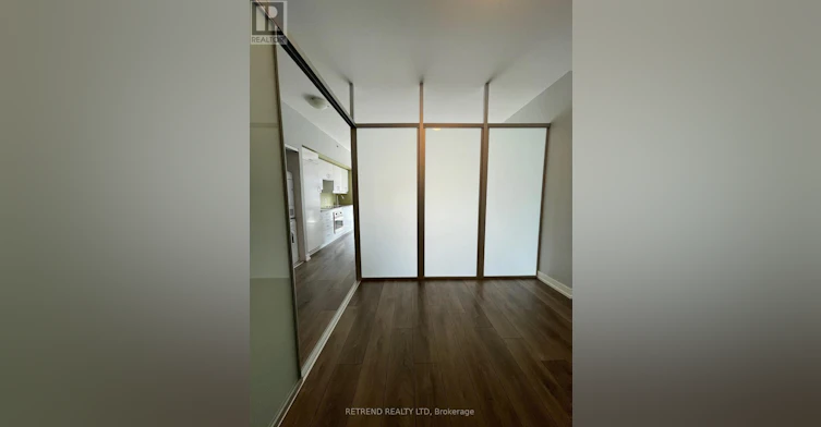 1709-426 University Avenue, Toronto, ON, M5G 1S9 - 13