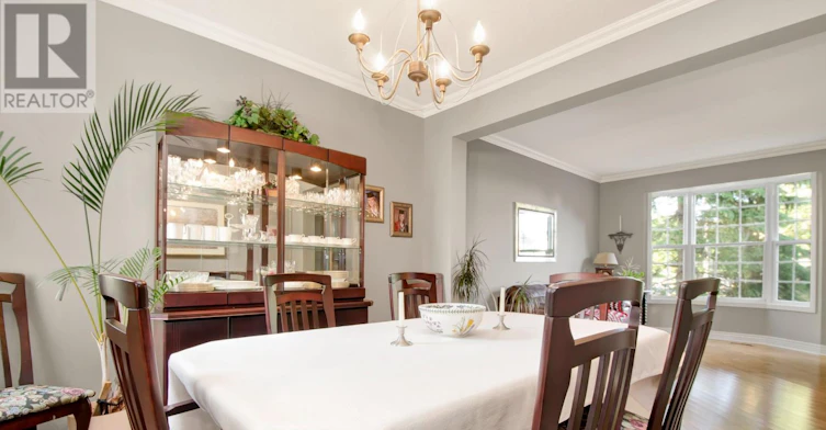 53 Mattawa Crescent, Ottawa, ON, K2M 2E8 - 6