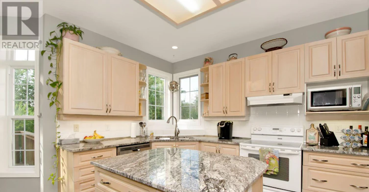 53 Mattawa Crescent, Ottawa, ON, K2M 2E8 - 3
