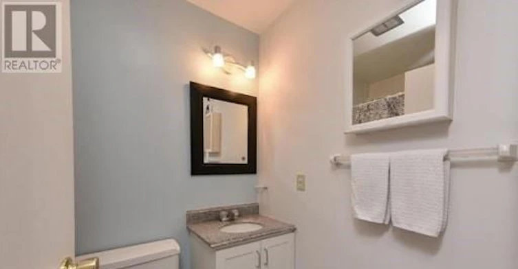 1201-1785 Riverside Drive, Ottawa, ON, K1G 3T7 - 12