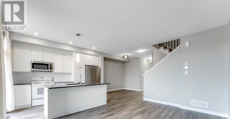 503 Montjay Street, Ottawa, ON, K4A 5R1 - 8