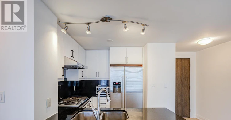 3511-16 Harbour Street, Toronto, ON, M5J 2Z7 - 5
