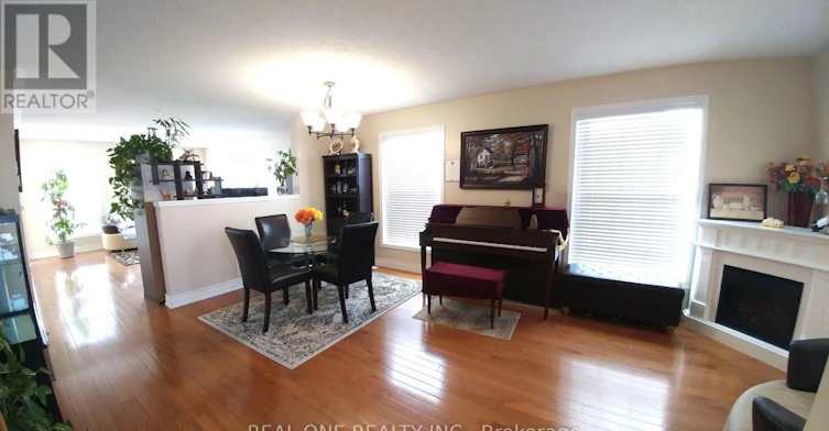 667 Bennett Boulevard, Milton, ON, L9T 6L1 - 4