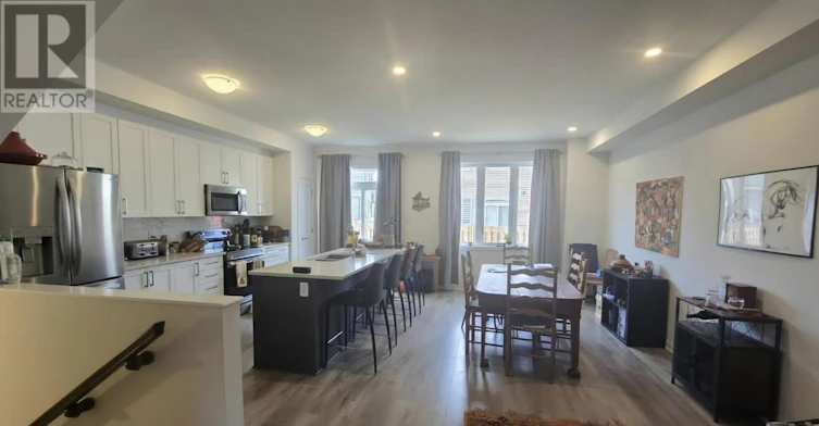 836 Dynasty Street W, Ottawa, ON, K4A 4T7 - 3