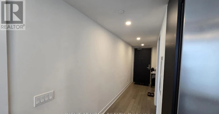 2405-180 George Street N, Ottawa, ON, K1N 0G8 - 2