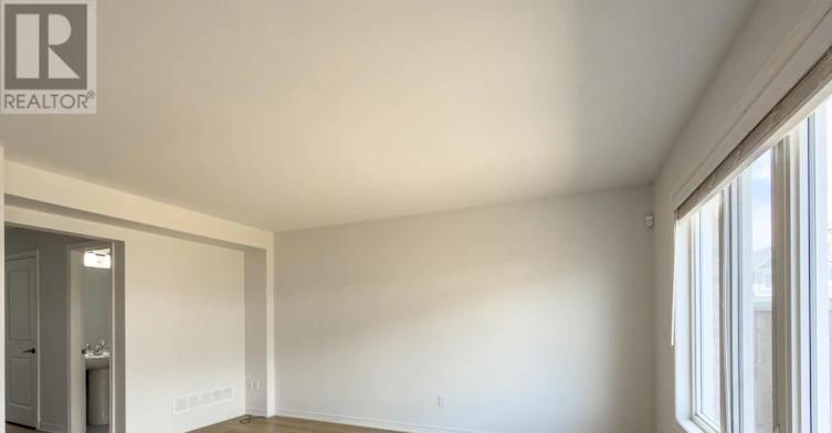 218 Heron Street, Welland, ON, L3C 0G7 - 7