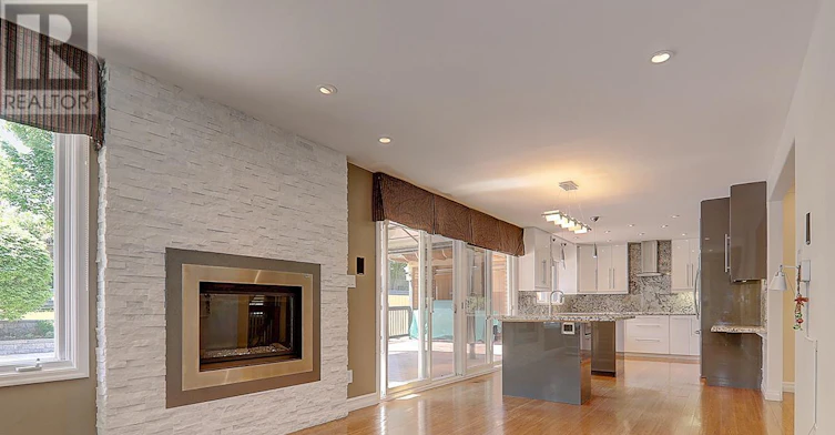 47 Hemingway Crescent, Markham, ON, L3R 2S4 - 2