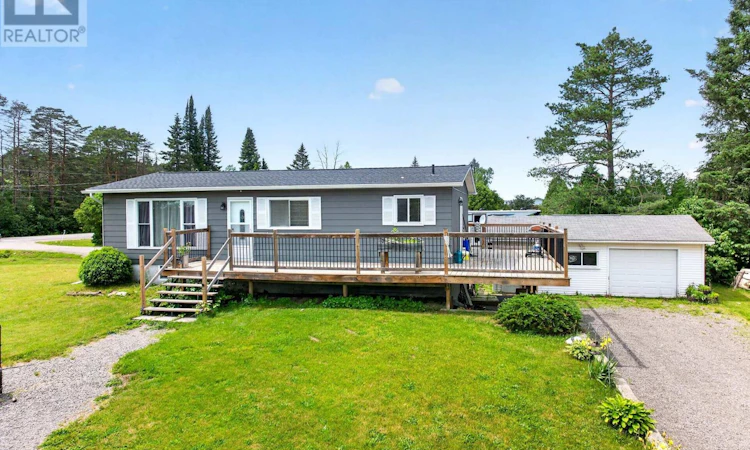 654 Kitley 2 Line Road