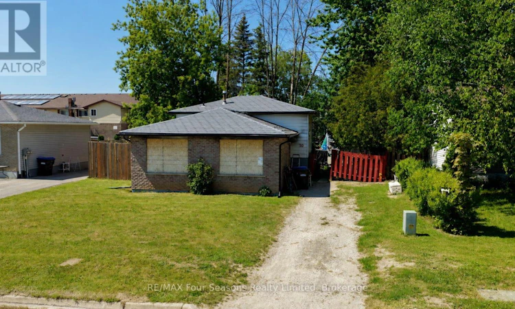 10 Rhonda Road