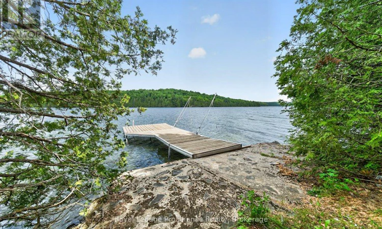 1107 Peters Lane