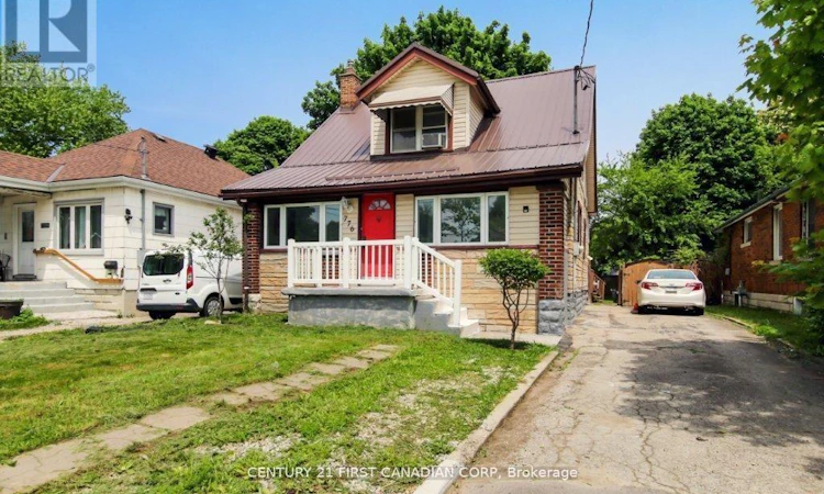 776 Quebec Street