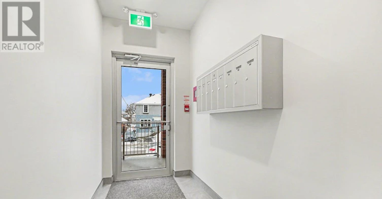 1301 Dorchester Avenue, Ottawa, ON, K1Z 8E8 - 13