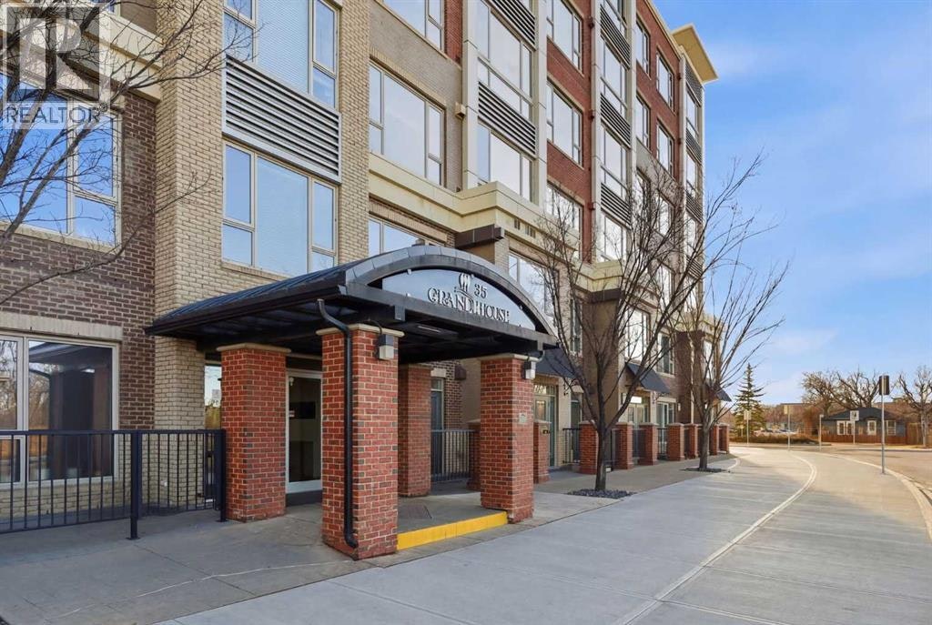 414-35 Inglewood Park SE, Calgary, AB, T2G 1B5