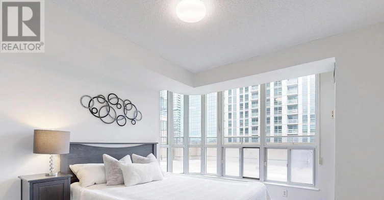 2307-750 Bay Street, Toronto, ON, M5G 1N6 - 17