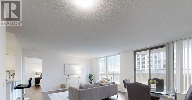 2307-750 Bay Street, Toronto, ON, M5G 1N6 - 13
