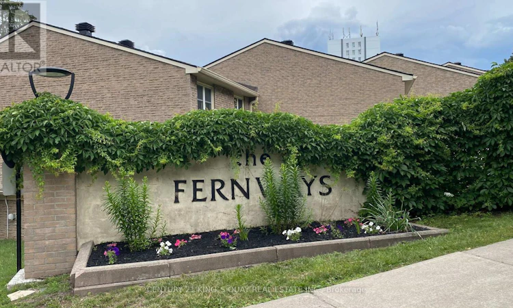 10 Sand Fern Way E