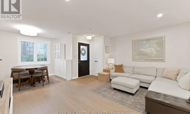 A3-108 Finch Avenue W