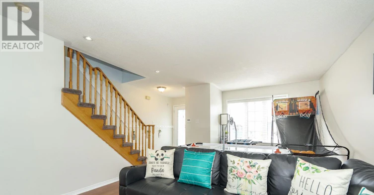71 Armitage Crescent, Ajax, ON, L1T 4K9 - 11